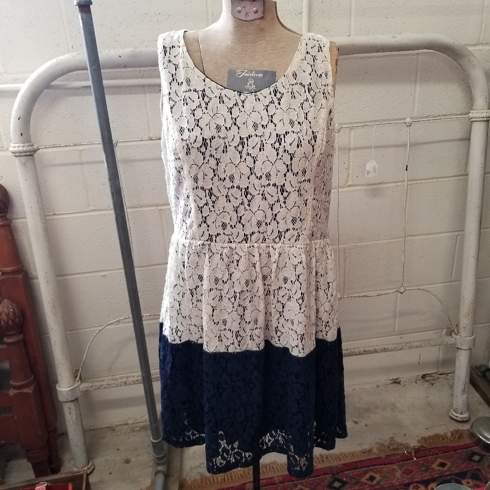 Rue21 Navy Beige Lg Lace Sleeveless Dress
